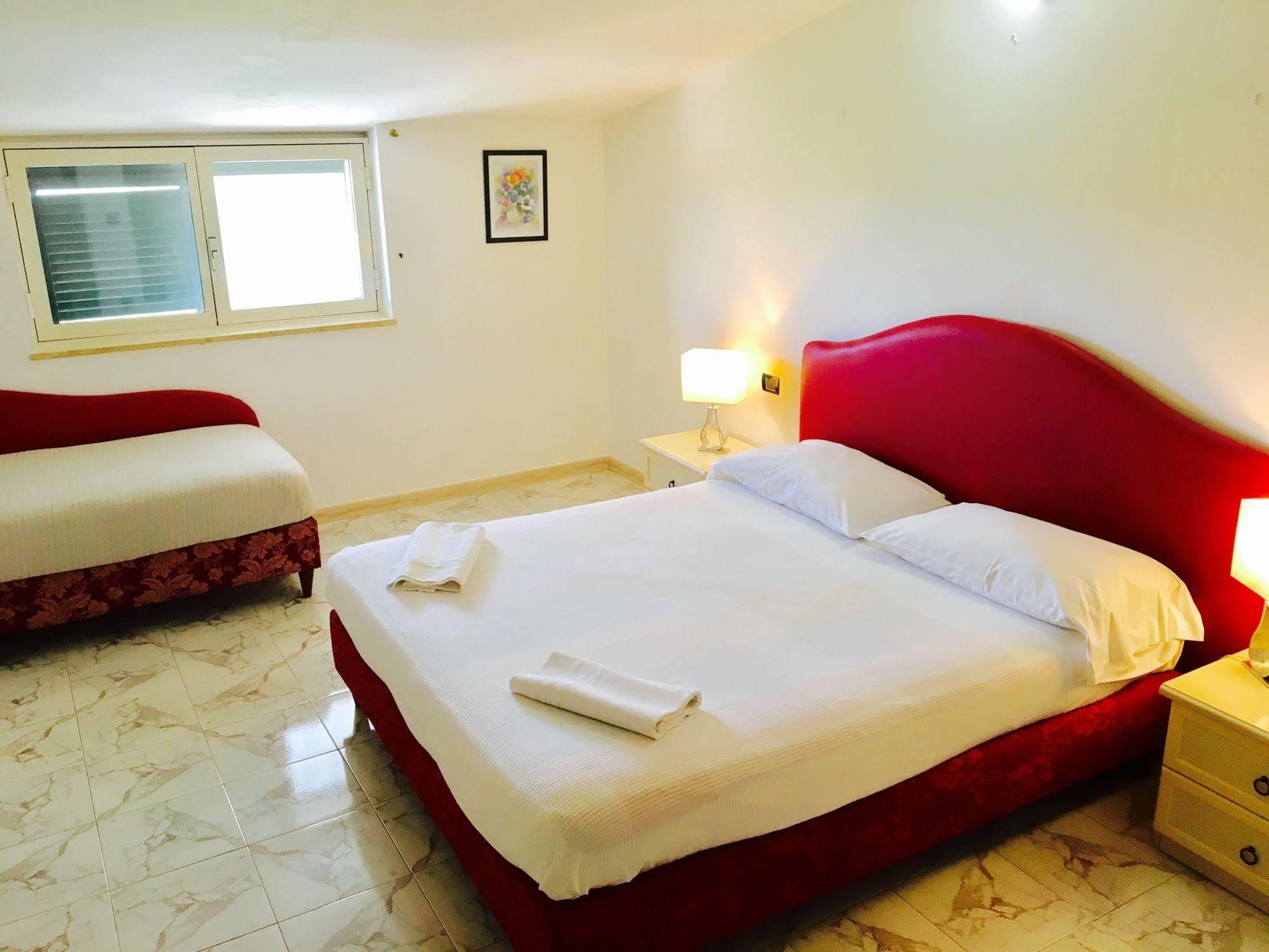 Hotel Villa Pirotta Sannicandro di Bari Экстерьер фото