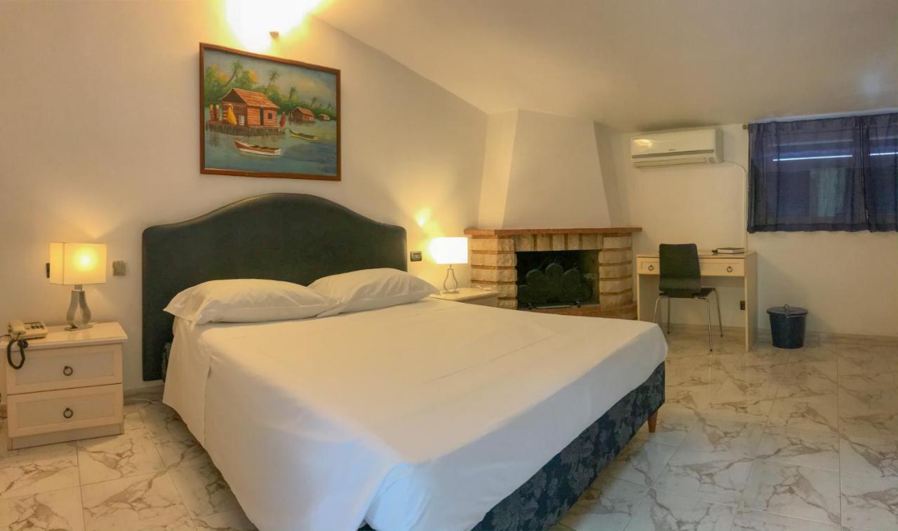 Hotel Villa Pirotta Sannicandro di Bari Экстерьер фото